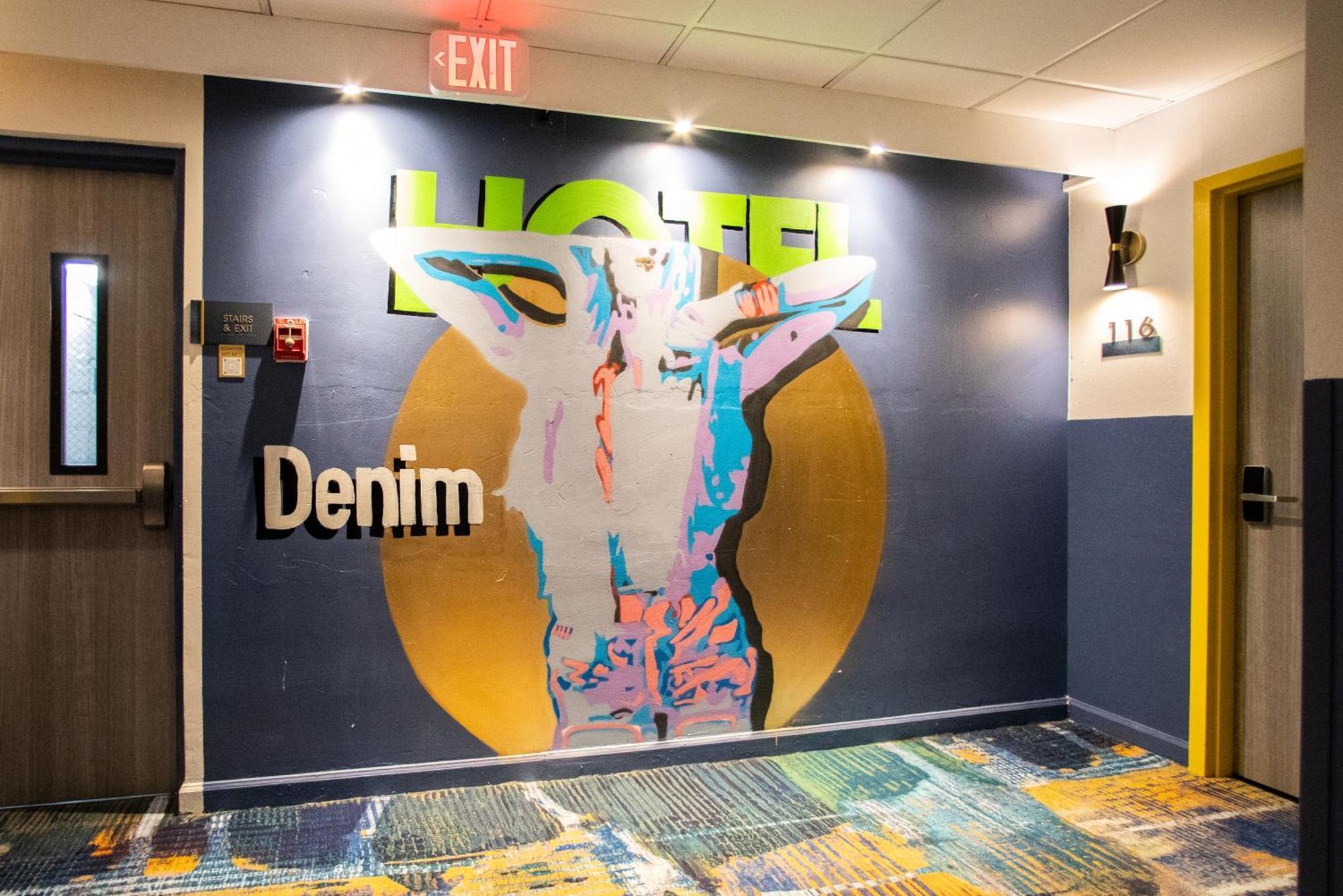 Hotel Denim Greensboro Esterno foto