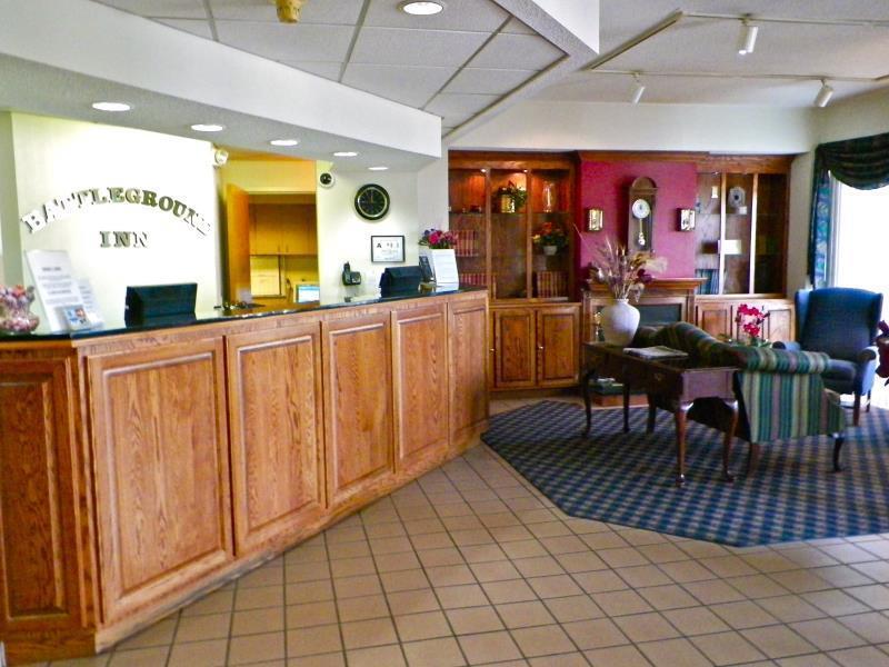 Hotel Denim Greensboro Esterno foto